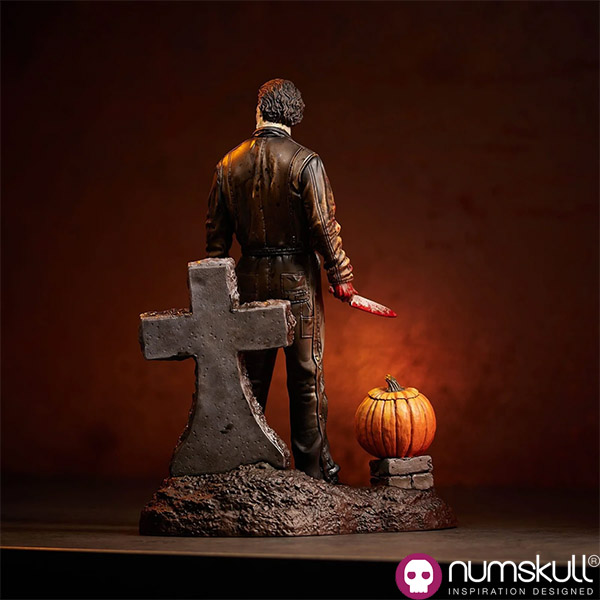 Numskull Halloween 2007 A Rob Zombie Film Michael Myers Countdown Character Figure